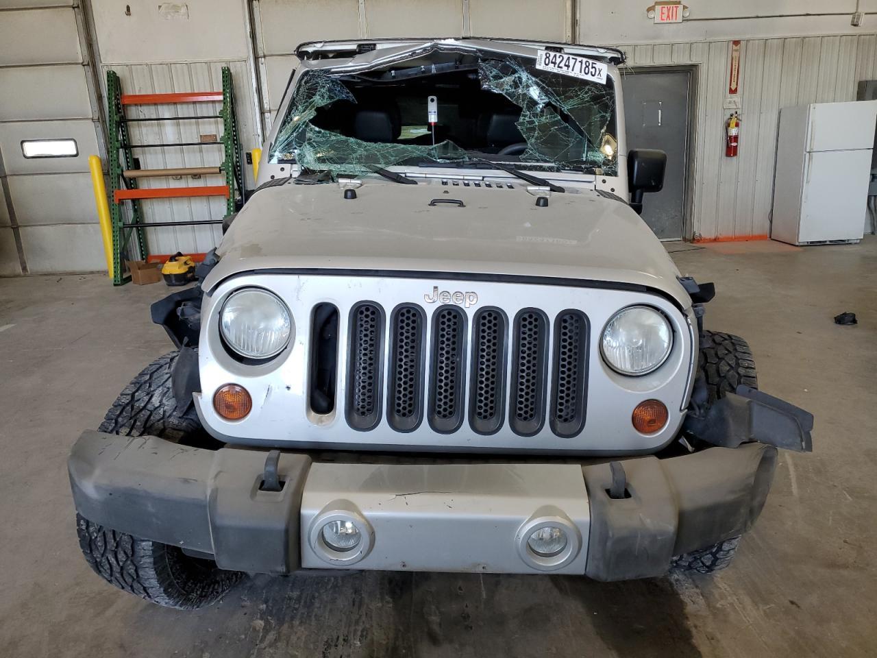 2012 Jeep Wrangler Unlimited Sahara - Фото 5