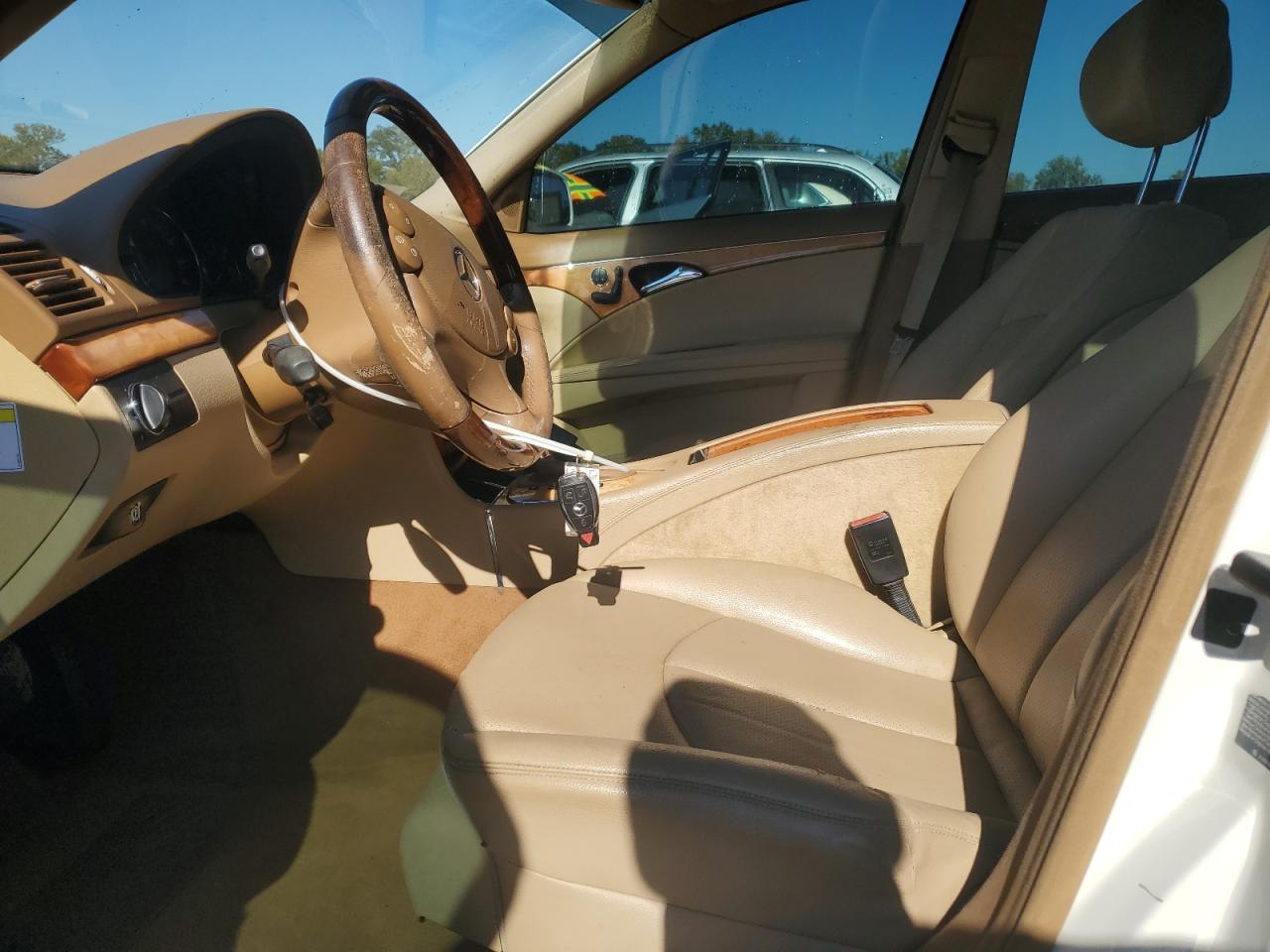 2009 Mercedes-Benz E 350 4Matic - Image 7