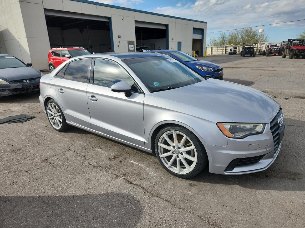 2016 Audi A3 Premium - Image 4