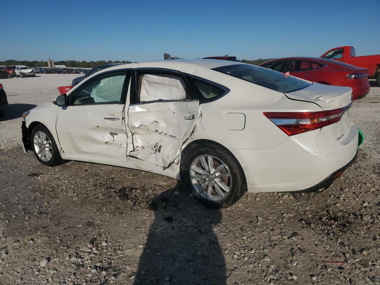 2013 Toyota Avalon Base - Фото 2