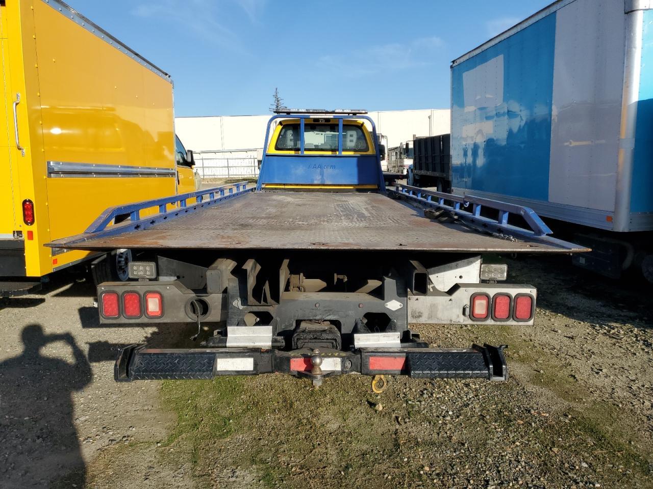 2019 Ford F650 Super - Image 6