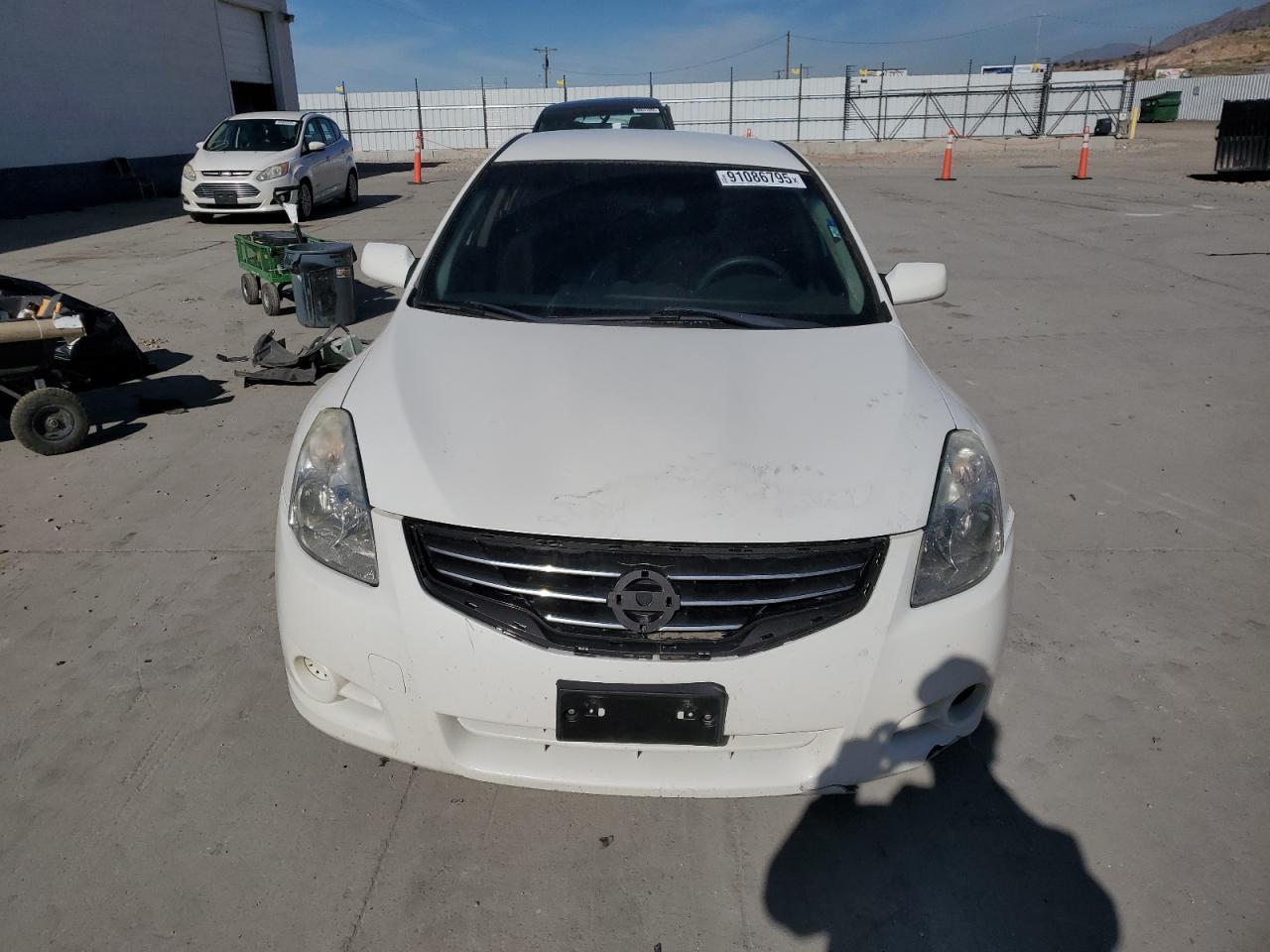 2012 Nissan Altima Base - Фото 5