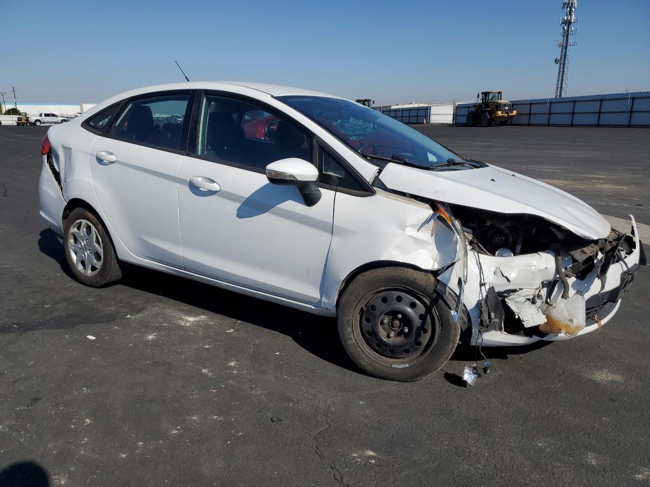 2013 Ford Fiesta Se - Image 4