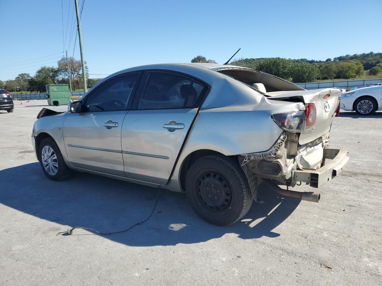 2006 Mazda 3 I - Image 2