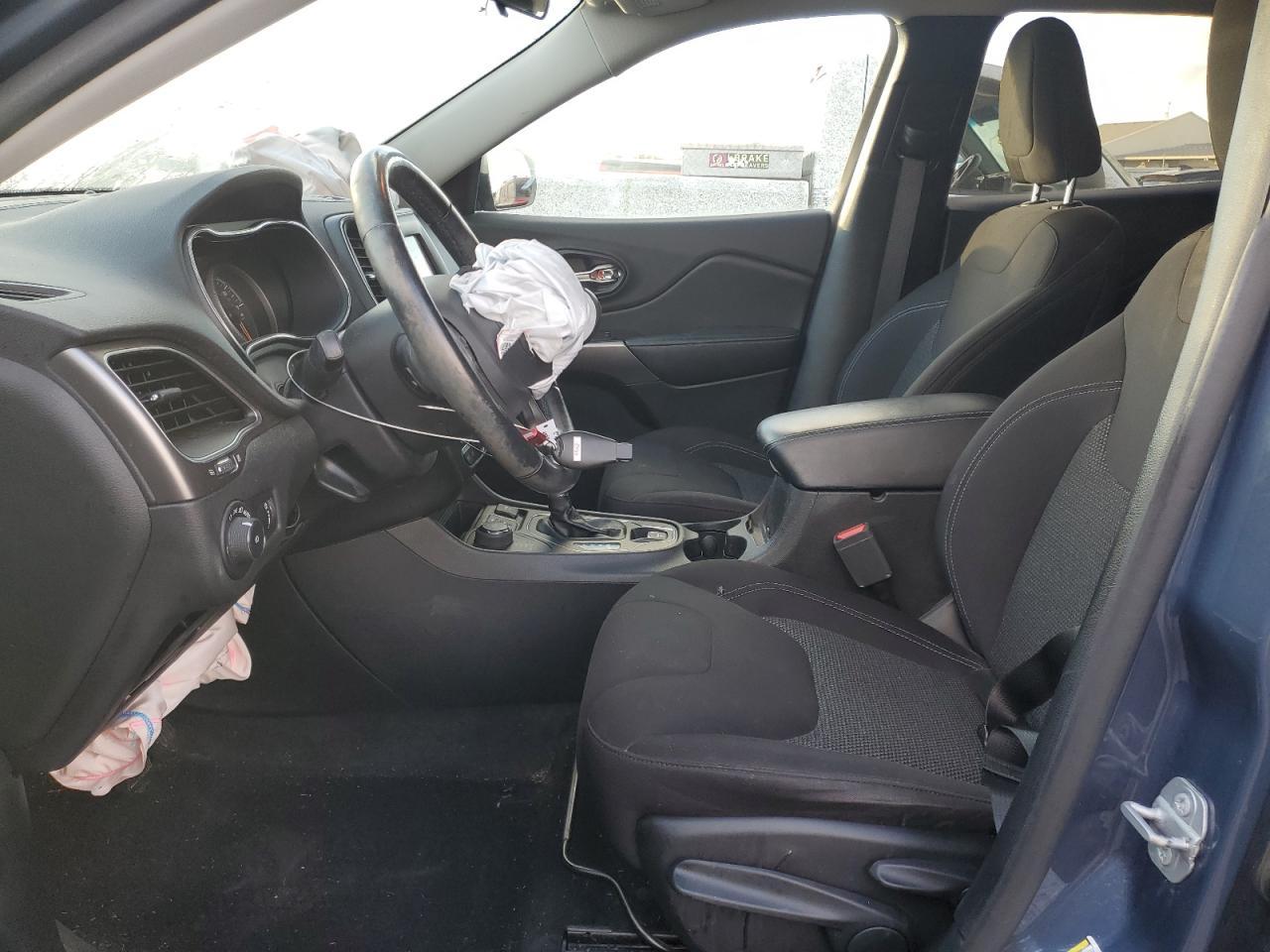 2019 Jeep Cherokee Latitude - Фото 7