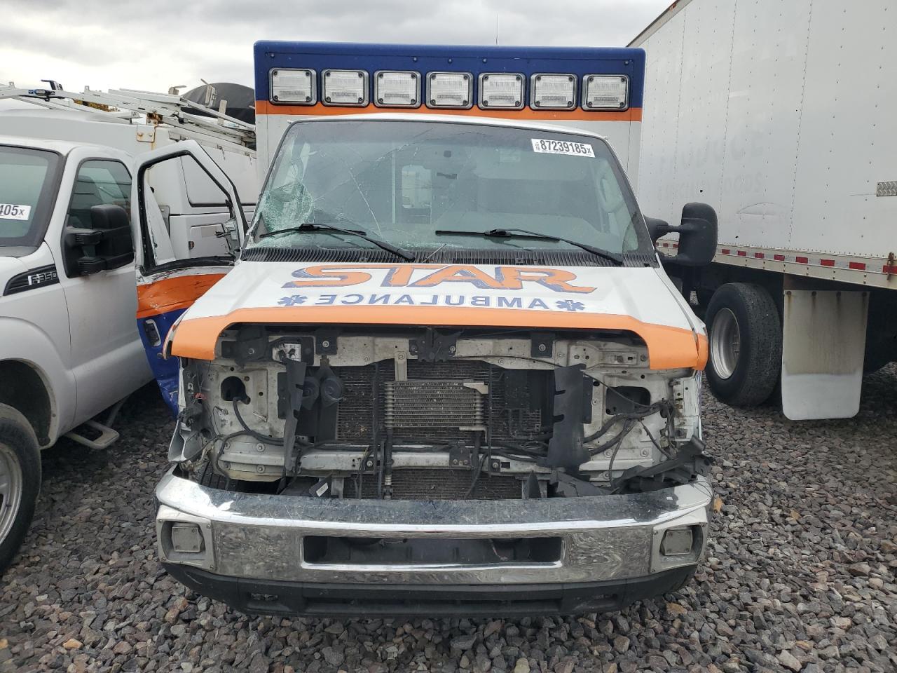 2017 Ford E-350 Ambulance - Image 5