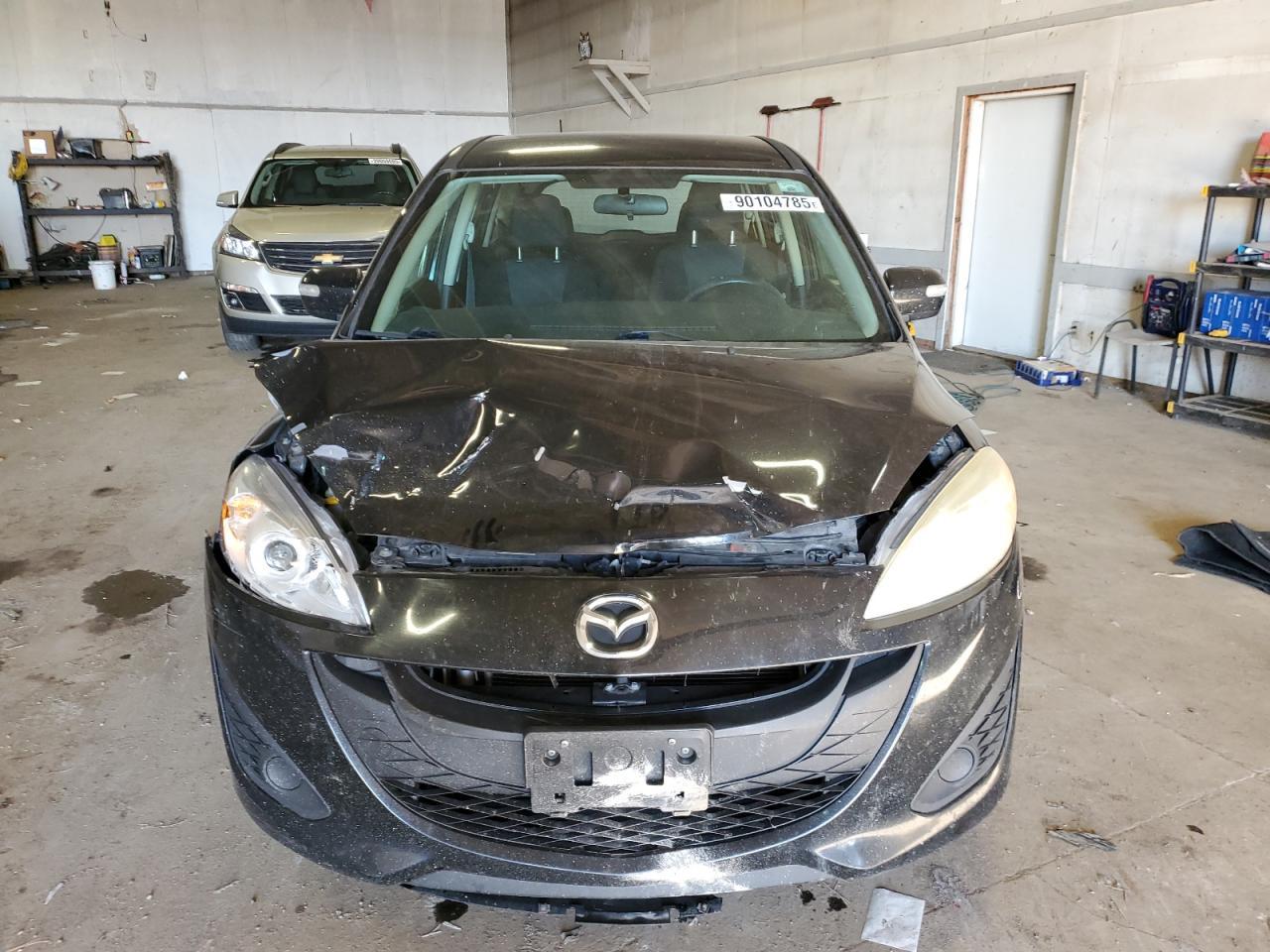 2013 Mazda 5 - Image 5