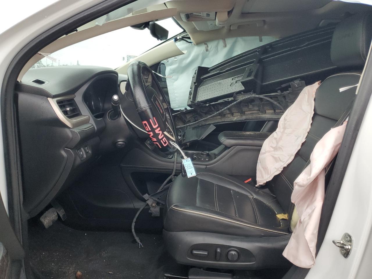 2020 GMC Acadia Denali - Фото 7