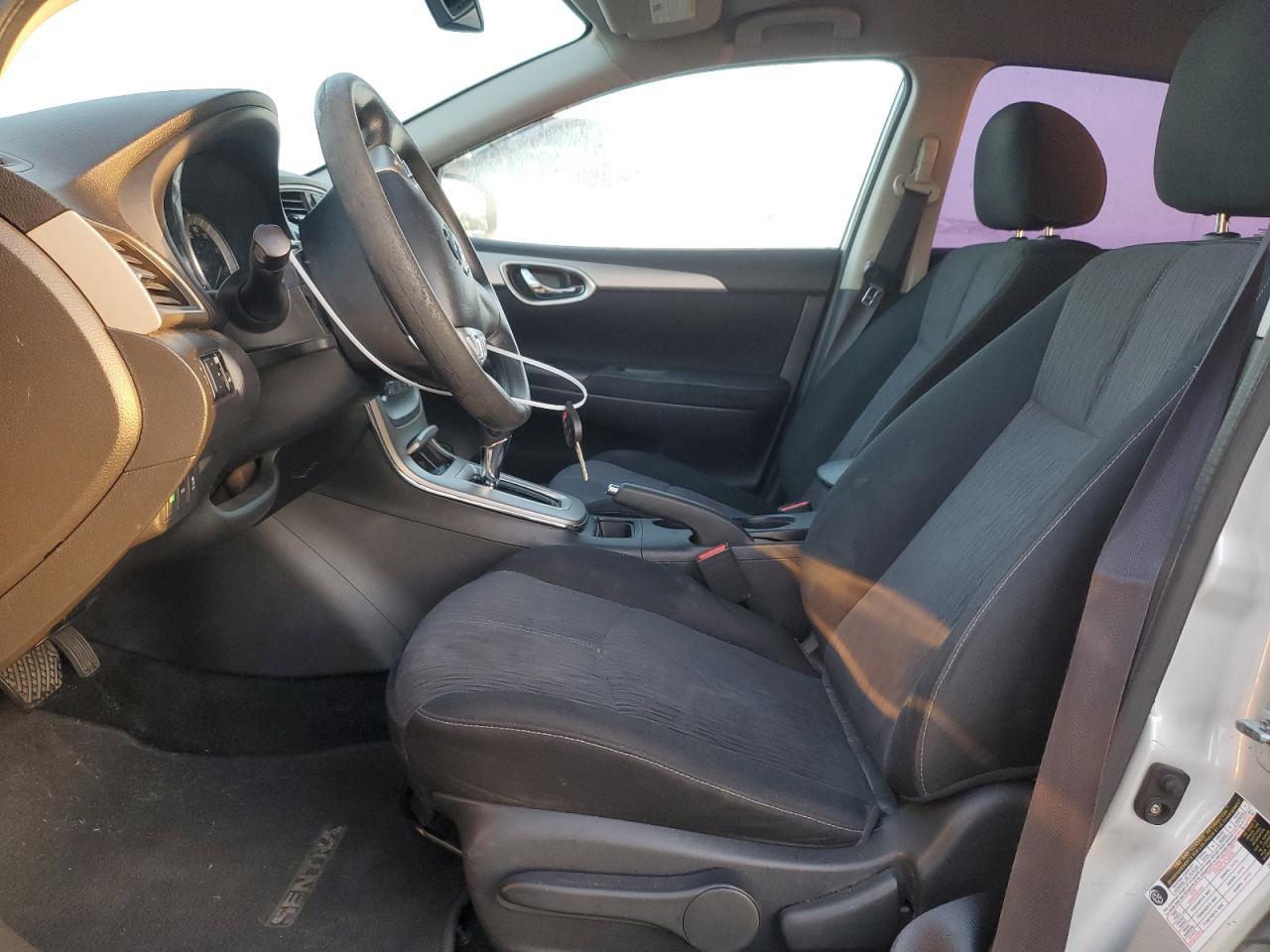 2014 Nissan Sentra S - Image 7