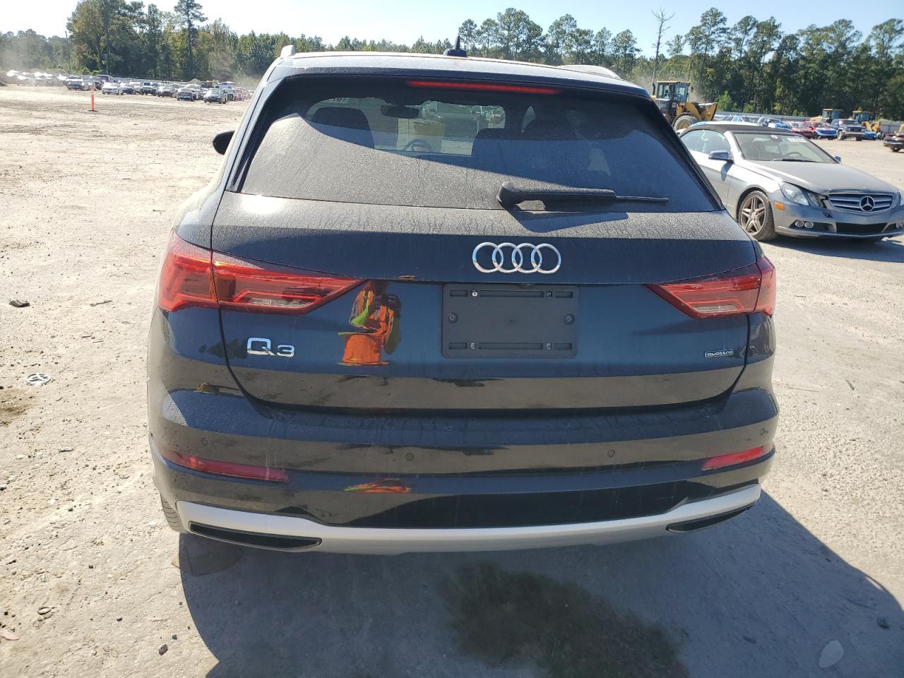 2020 Audi Q3 Premium Plus - Фото 6