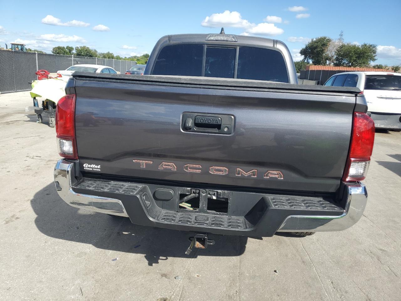 2022 Toyota Tacoma Double Cab - Фото 6