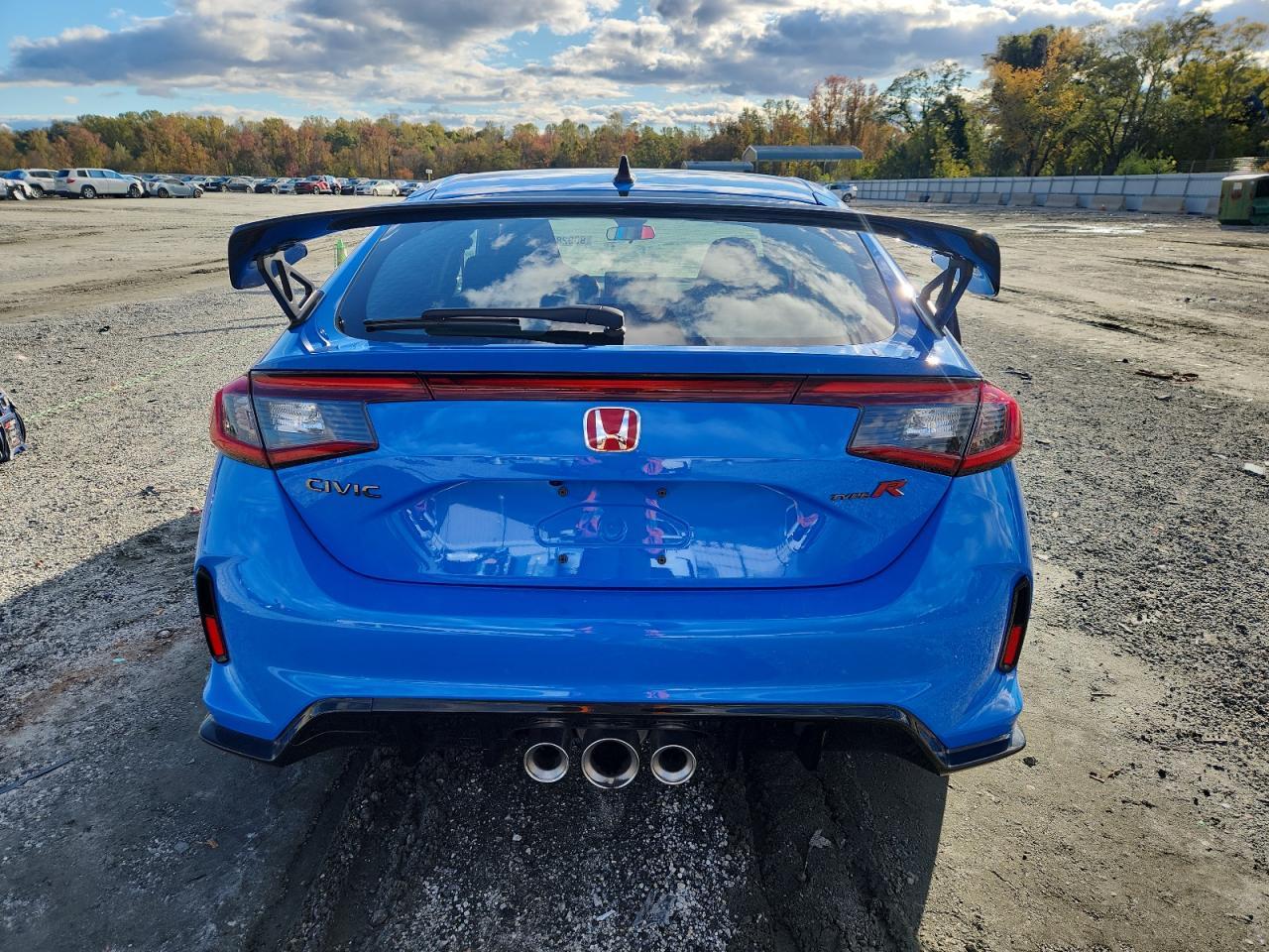 2024 Honda Civic Type-R - Image 6