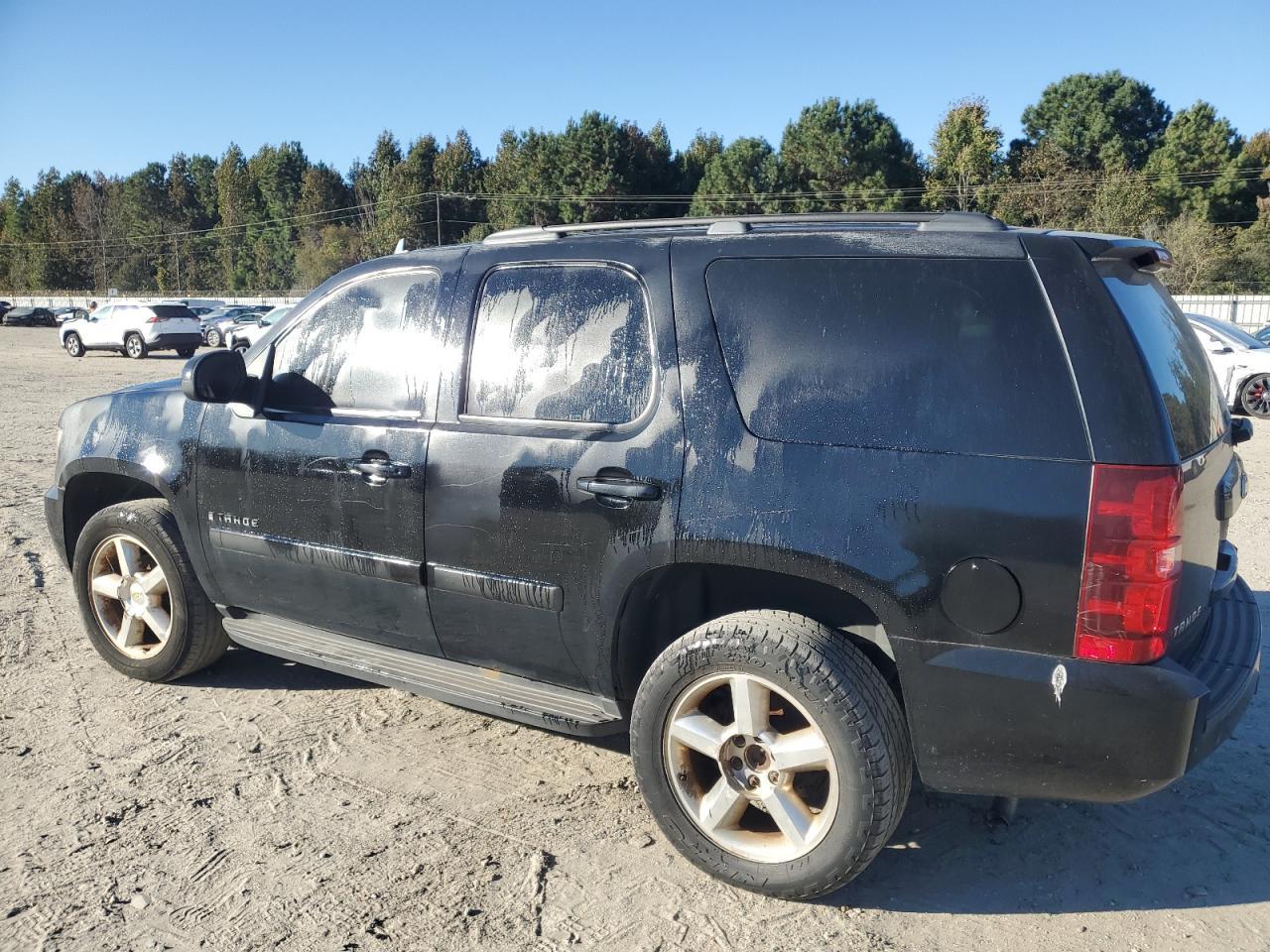 2008 Chevrolet Tahoe K1500 - Image 2
