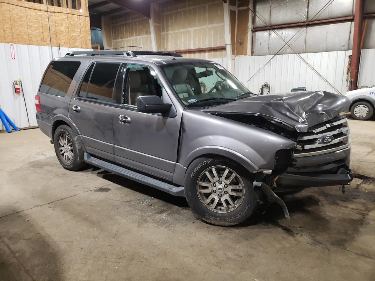 2012 Ford Expedition Xlt - Фото 4