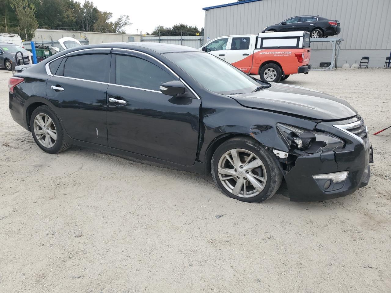 2013 Nissan Altima 2.5 - Image 4