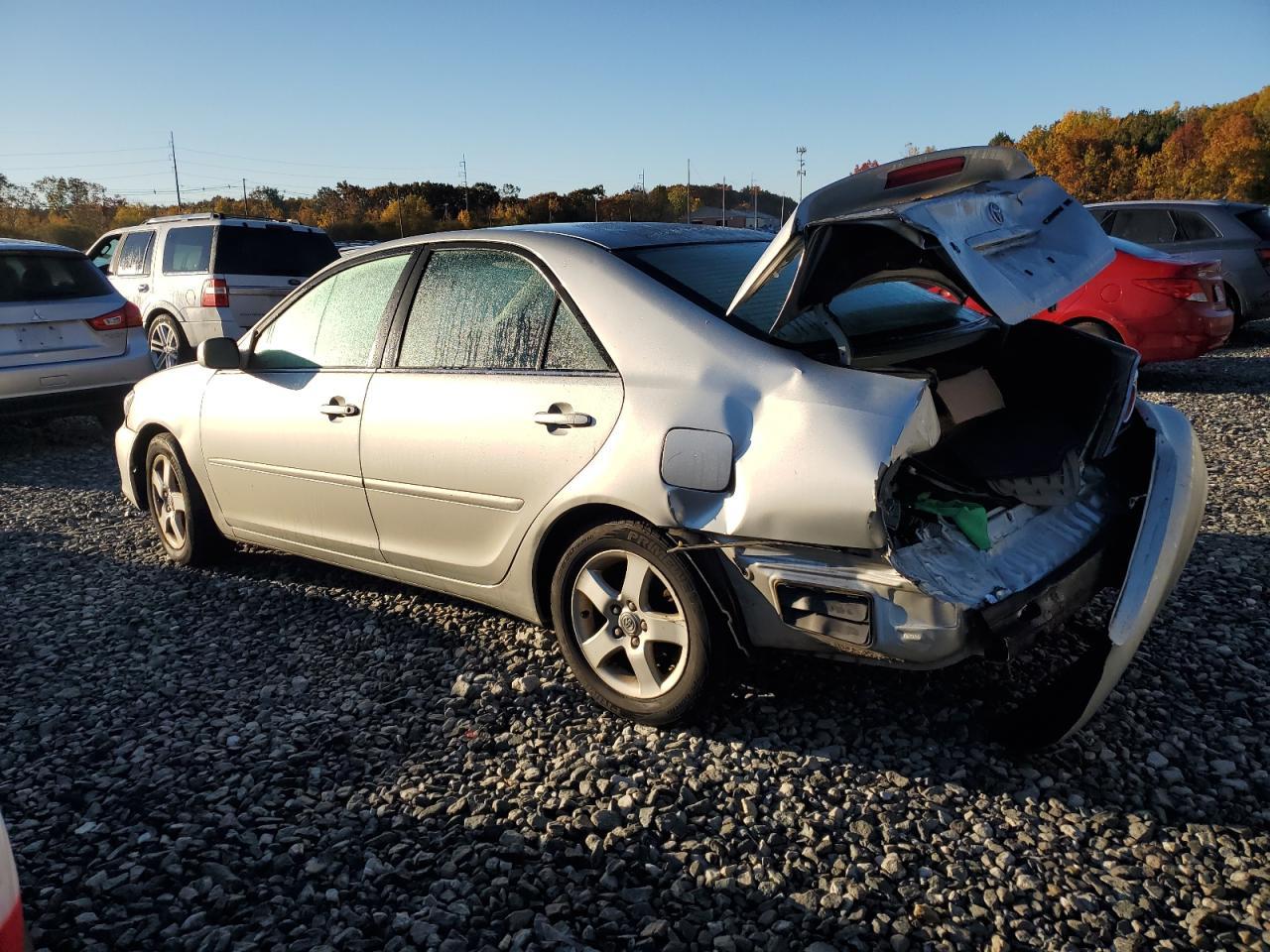 2005 Toyota Camry Le - Фото 2