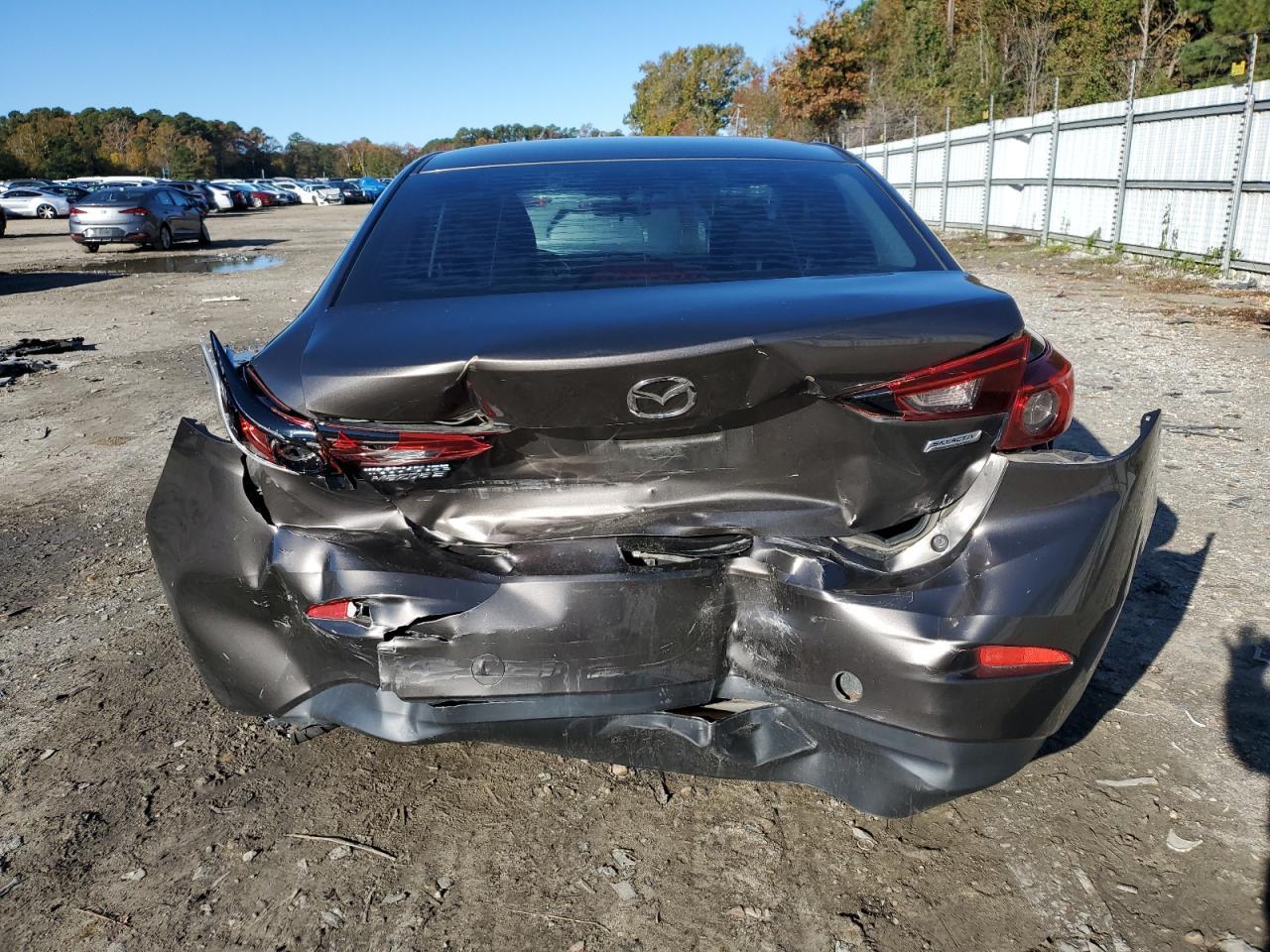 2016 Mazda 3 - Фото 6