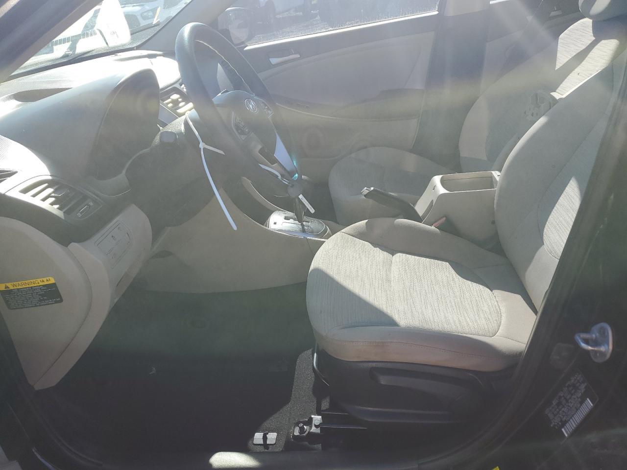 2016 Hyundai Accent Se - Image 7