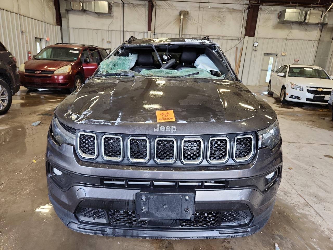 2023 Jeep Compass Latitude - Фото 5
