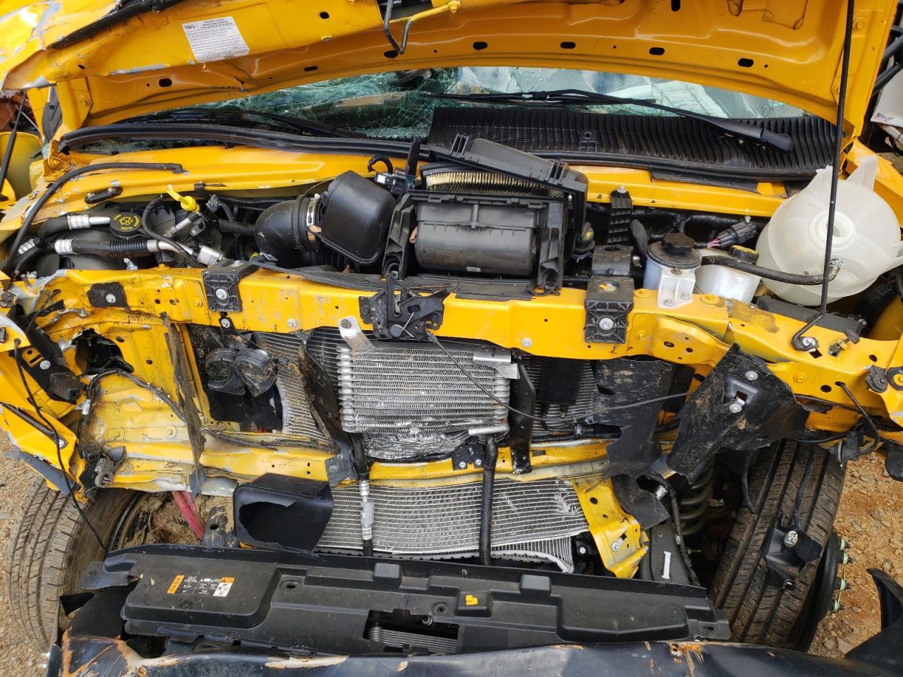 2024 Ford Econoline E450 Super Duty Cutaway Van - Image 7