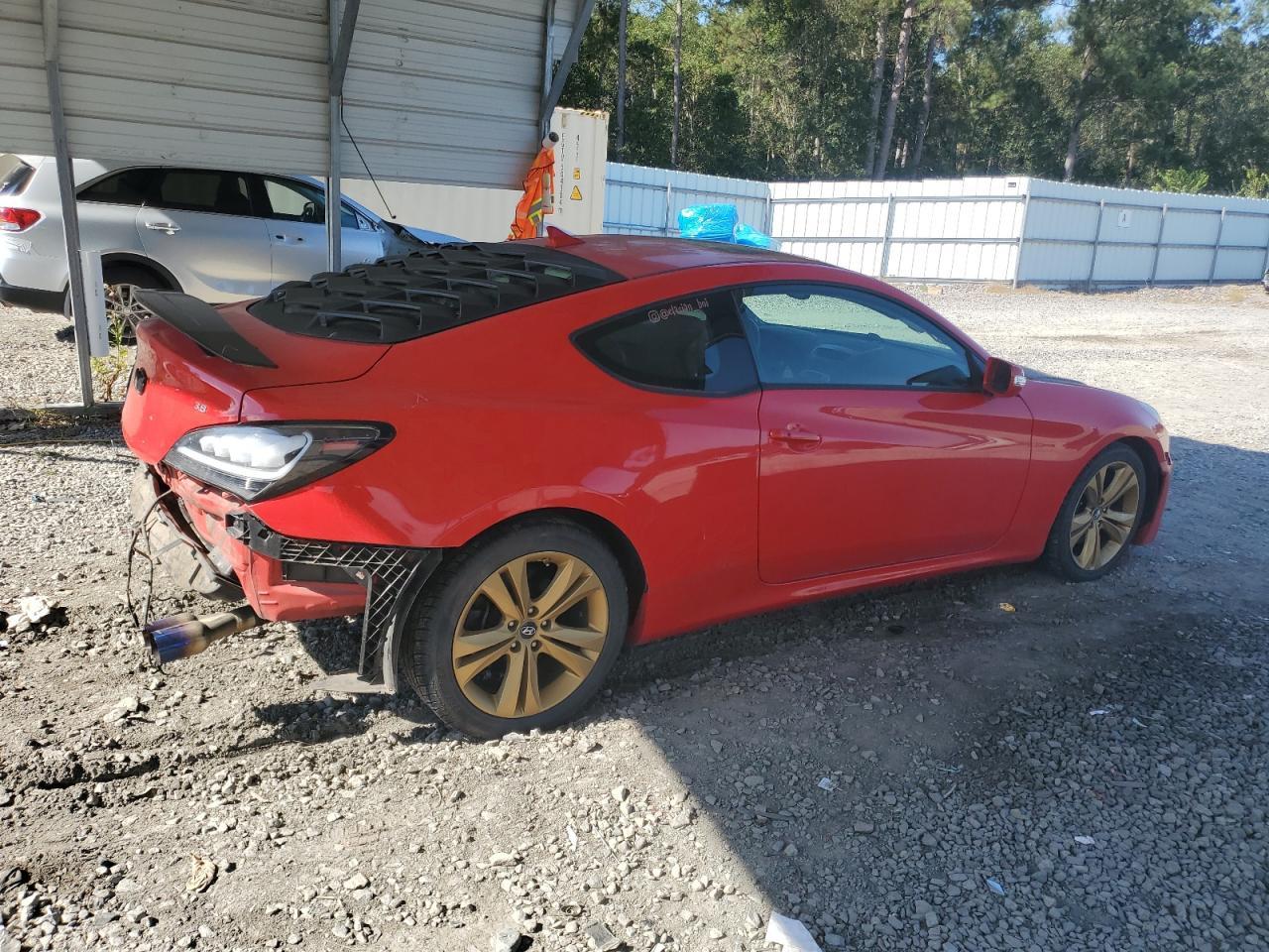 2011 Hyundai Genesis Coupe 3.8L - Фото 3
