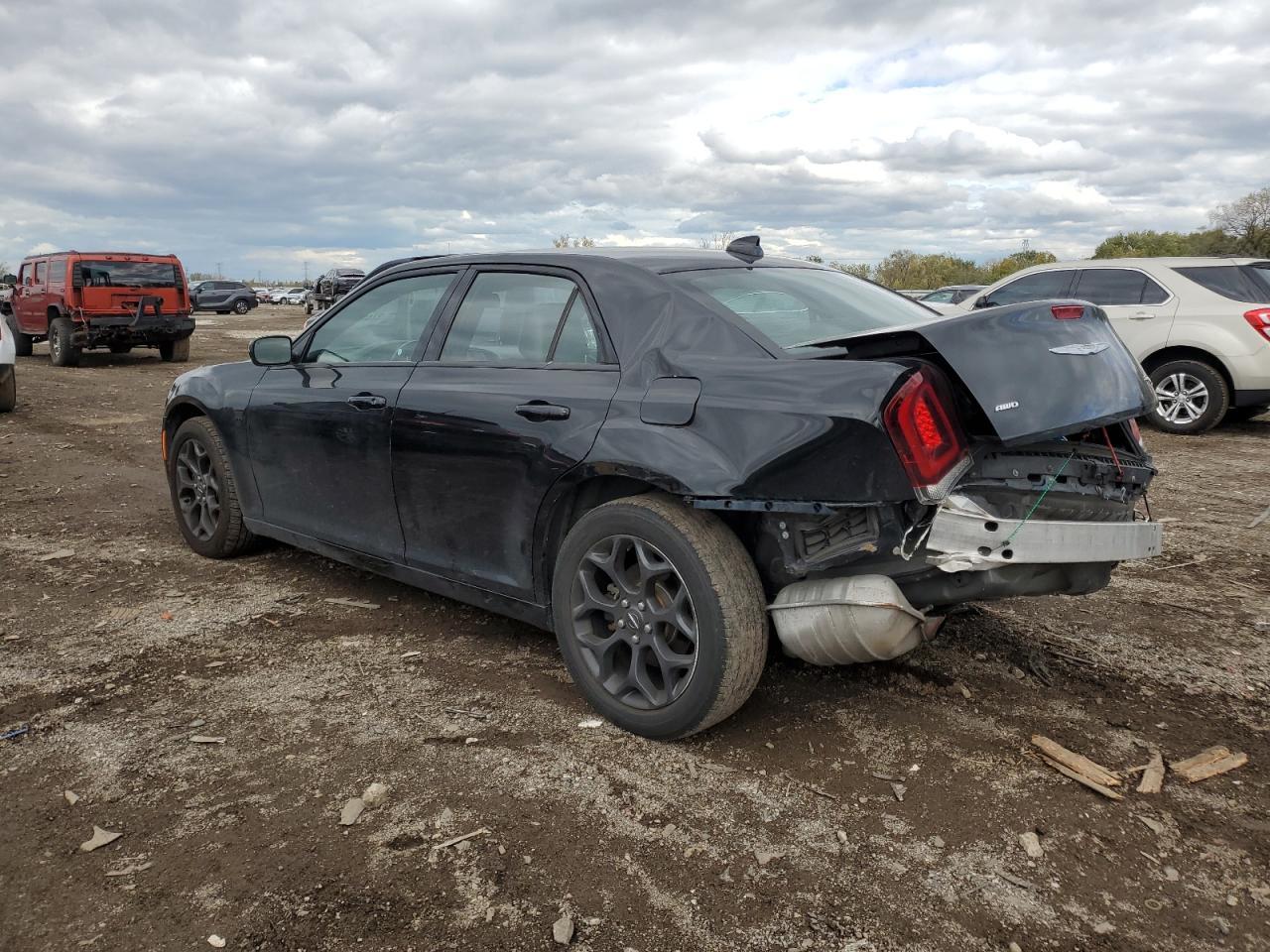 2019 Chrysler 300 S - Image 2