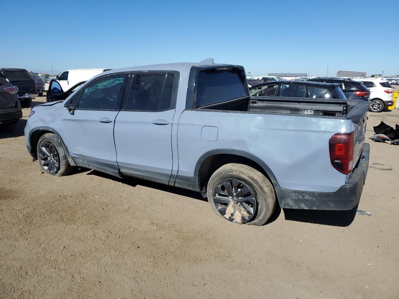 2023 Honda Ridgeline Sport - Фото 2
