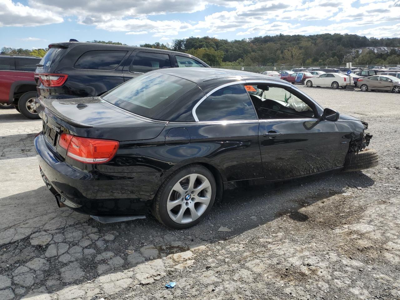 2010 BMW 335 I - Фото 3