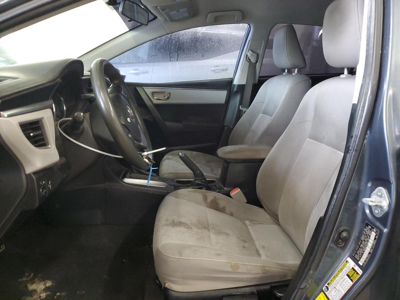 2015 Toyota Corolla L - Фото 7