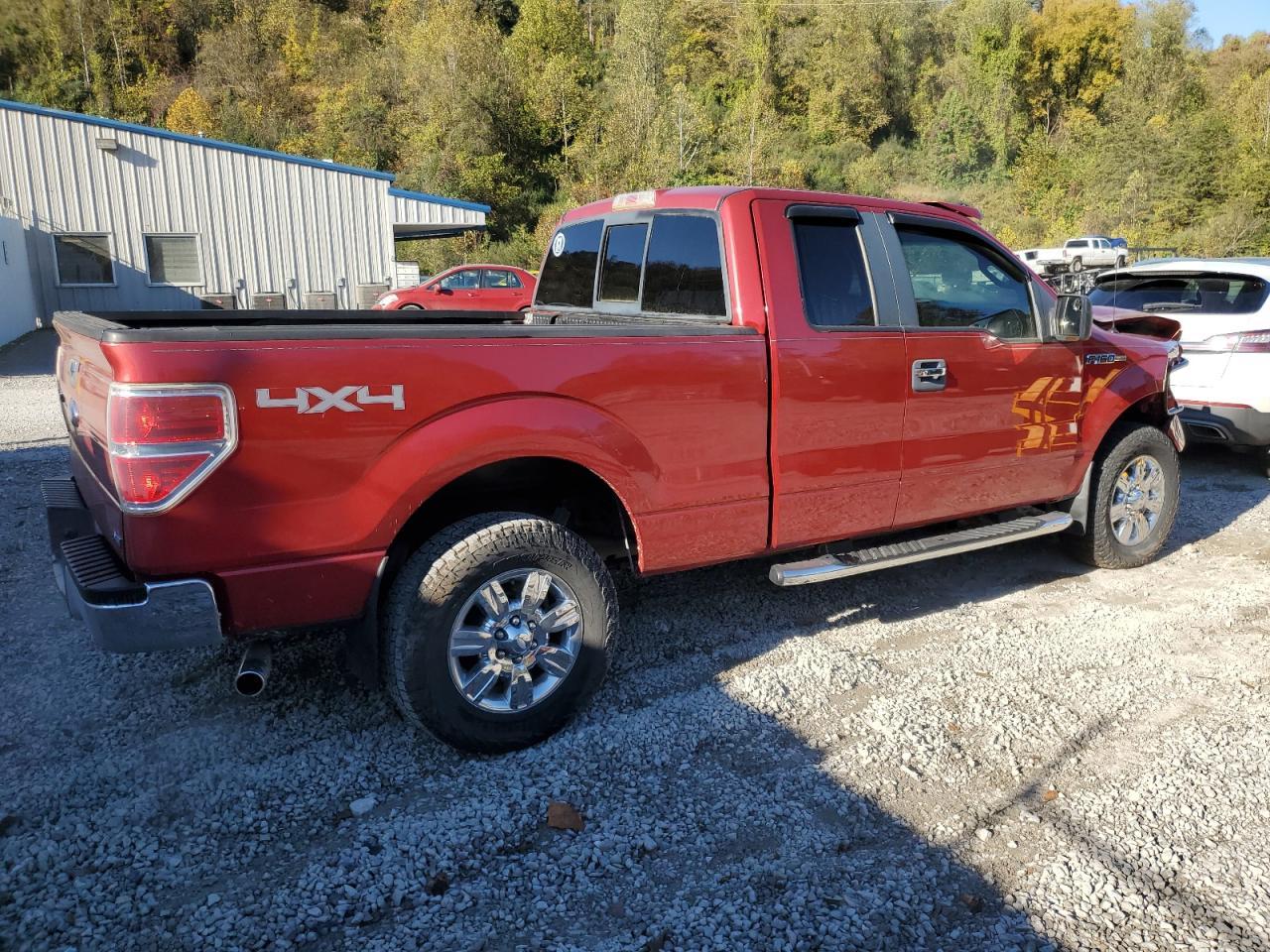 2010 Ford F150 Super Cab - Фото 3