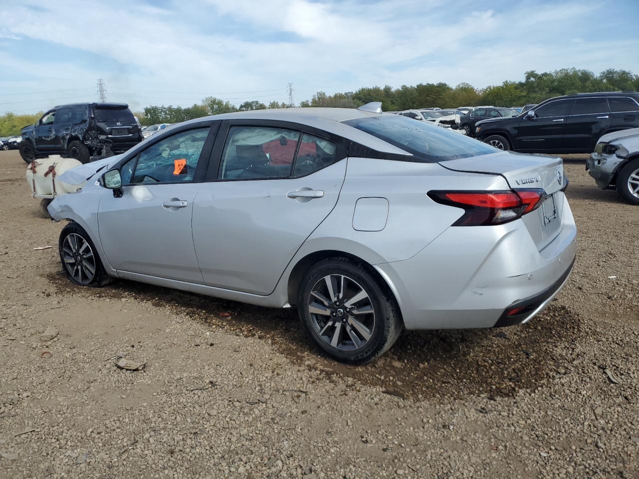 2021 Nissan Versa Sv - Фото 2