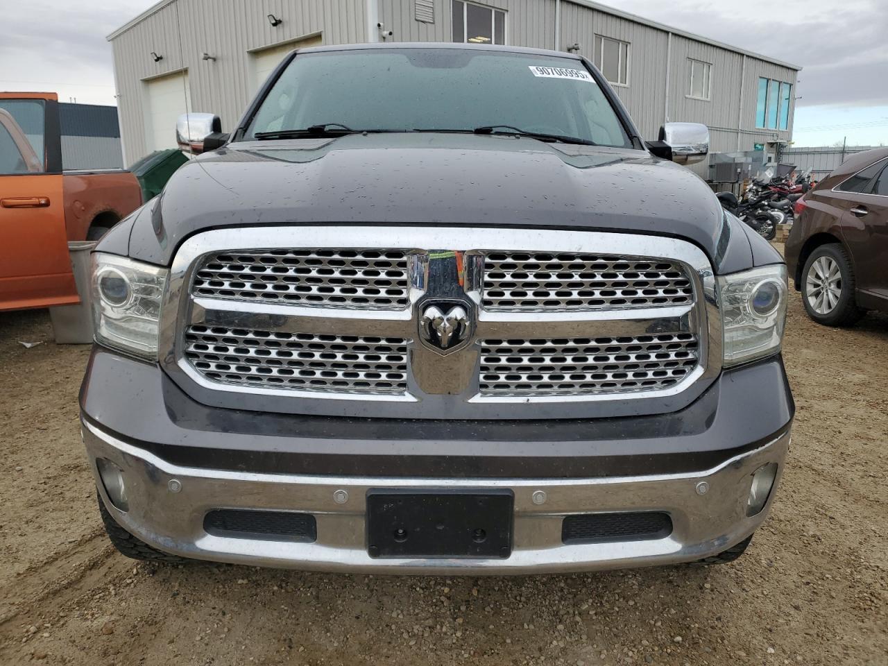 2015 Ram 1500 Laramie - Фото 5