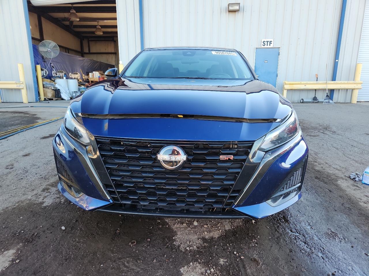 2024 Nissan Altima Sr - Image 5