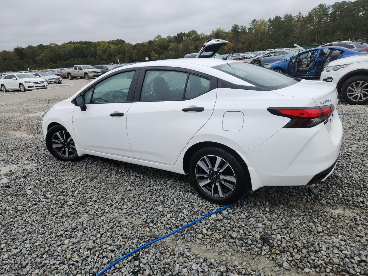 2024 Nissan Versa S - Фото 2