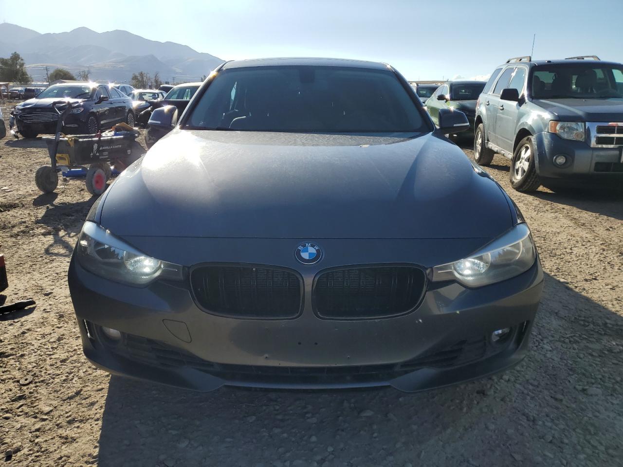 2015 BMW 328 Xi Sulev - Image 5