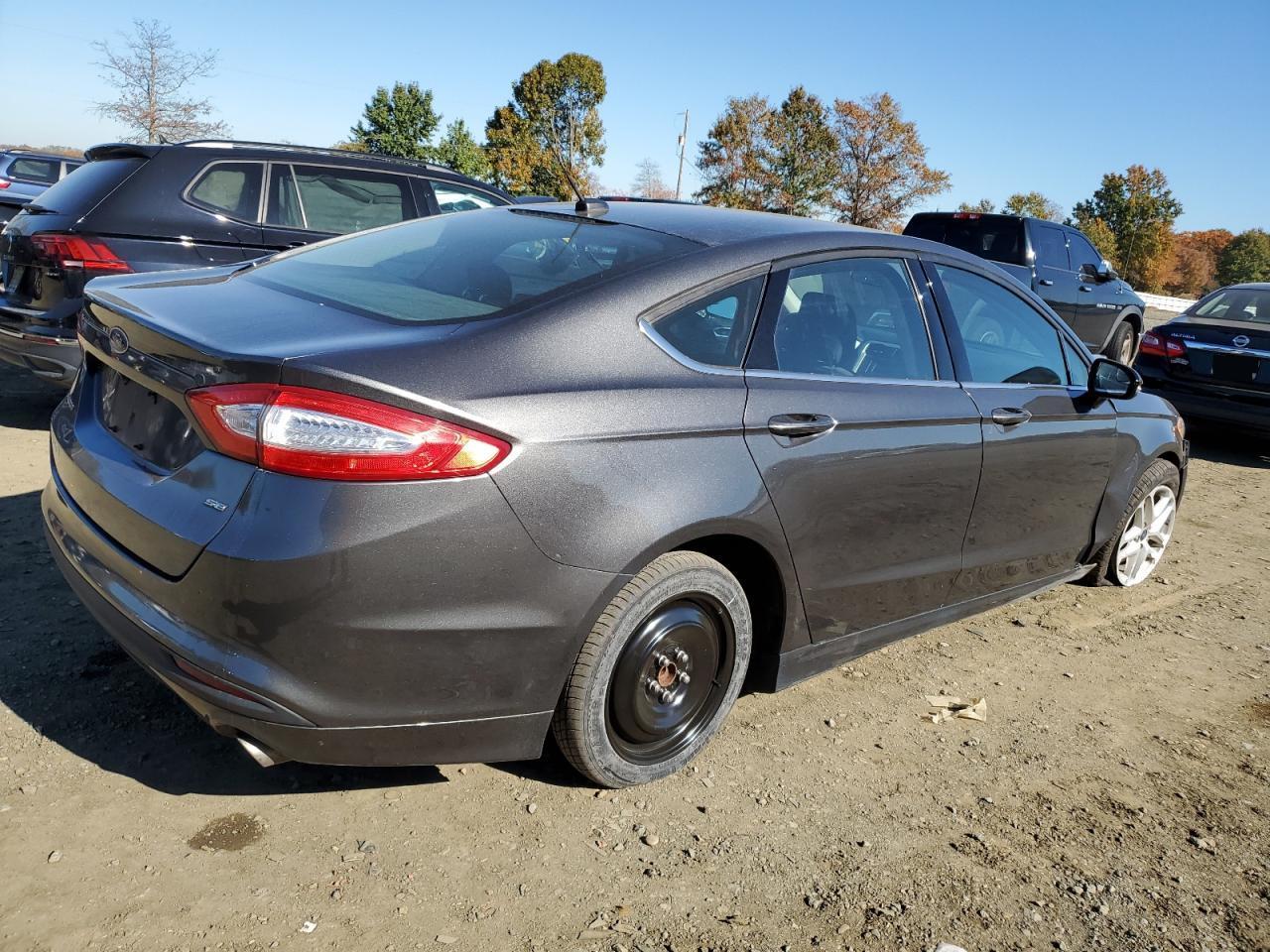 2016 Ford Fusion Se - Фото 3