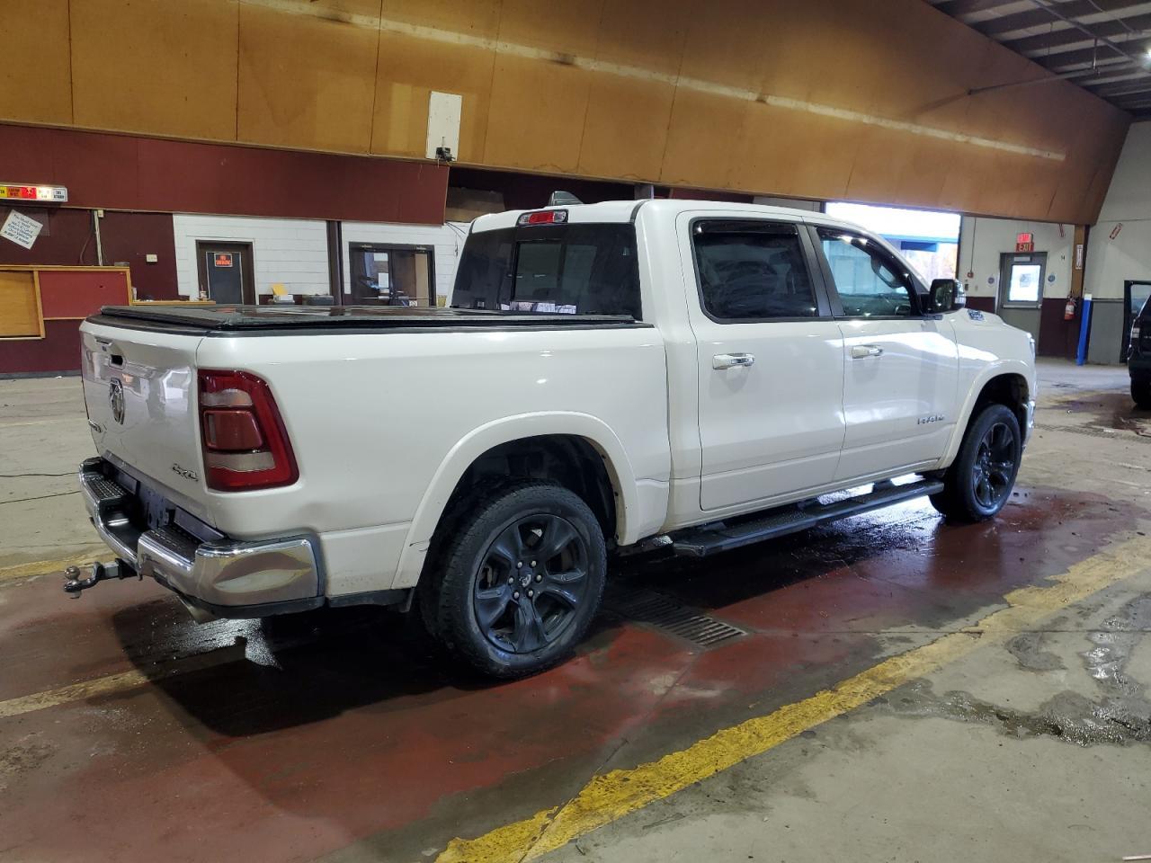 2019 Ram 1500 Laramie - Image 3
