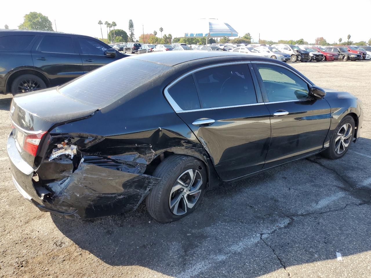2017 Honda Accord Lx - Фото 3