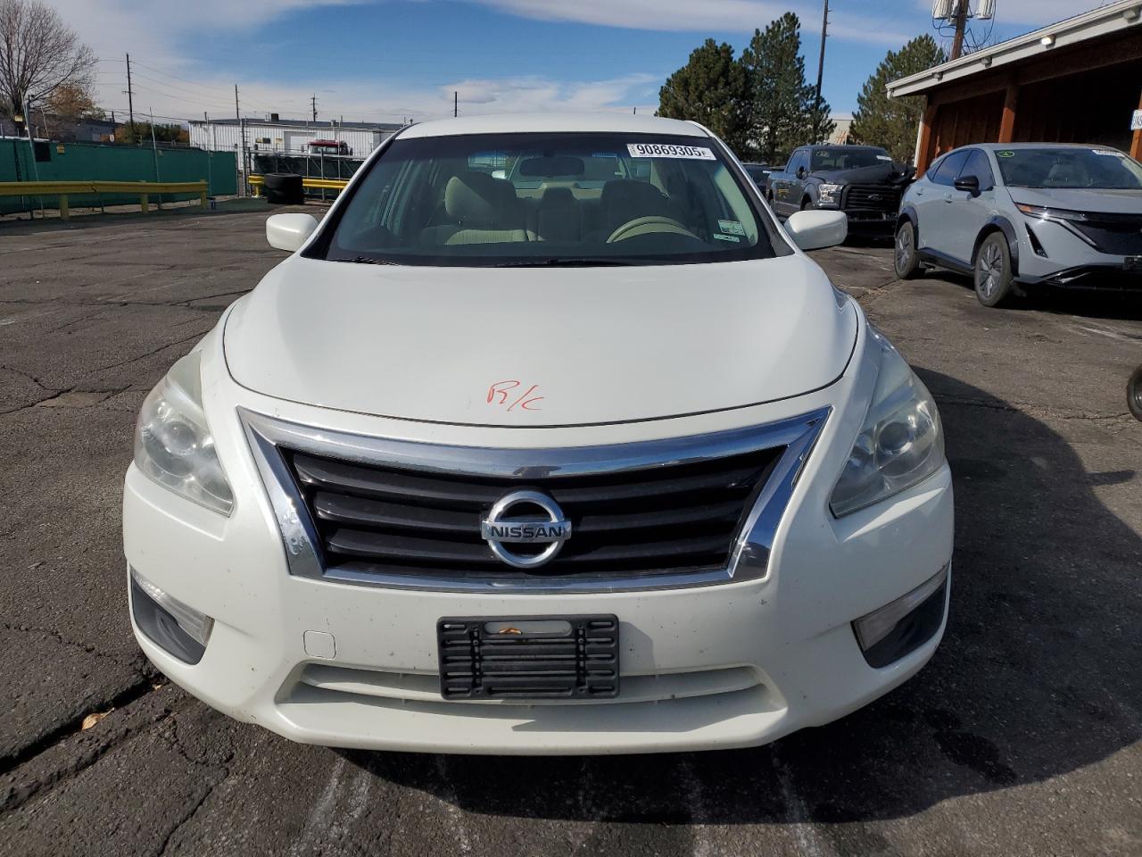 2013 Nissan Altima 2.5 - Image 5