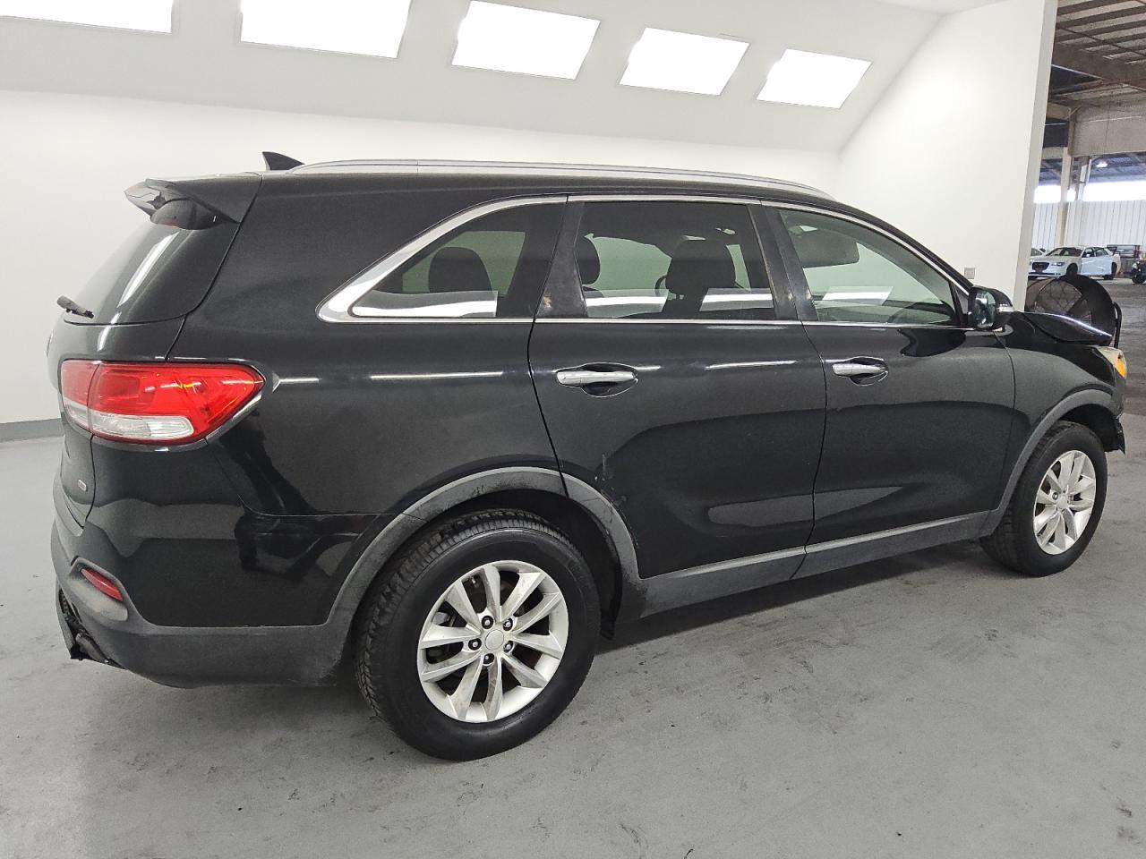 2016 Kia Sorento Lx - Фото 3