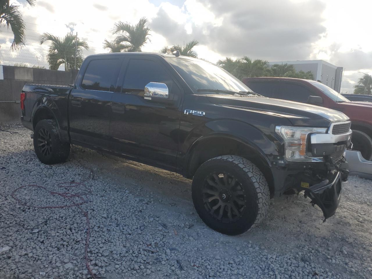 2018 Ford F150 Supercrew - Фото 4