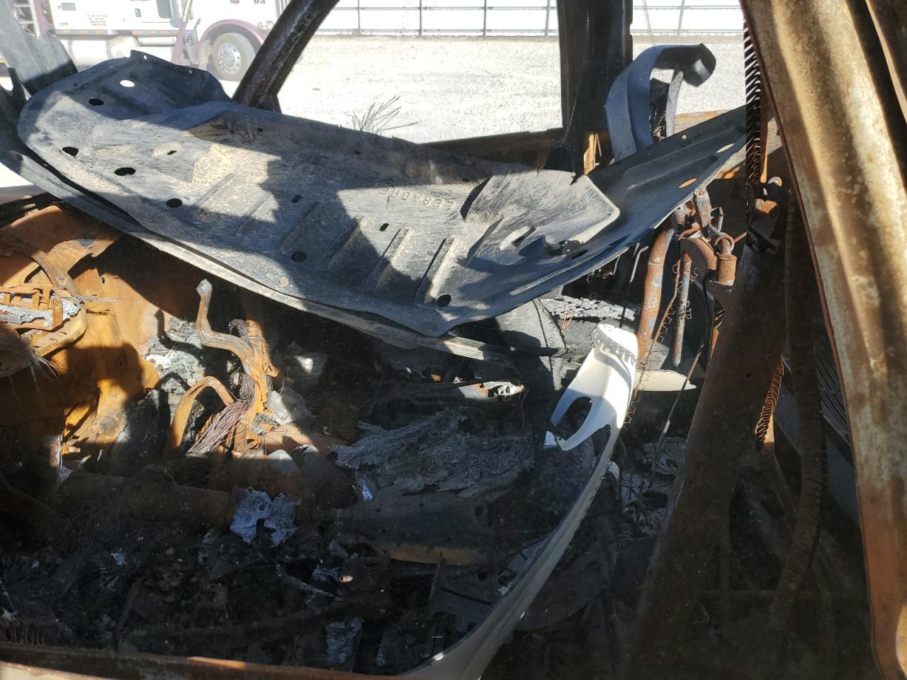 2001 GMC New Sierra K1500 - Image 7