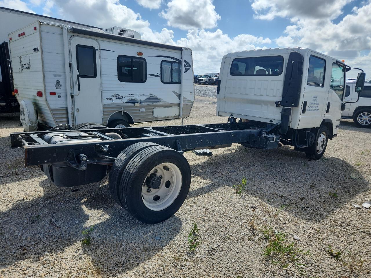 2021 Isuzu Npr Hd Truck Cab And Chassis - Фото 3