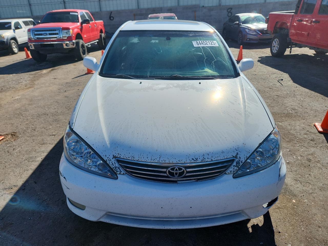 2005 Toyota Camry Le - Image 5