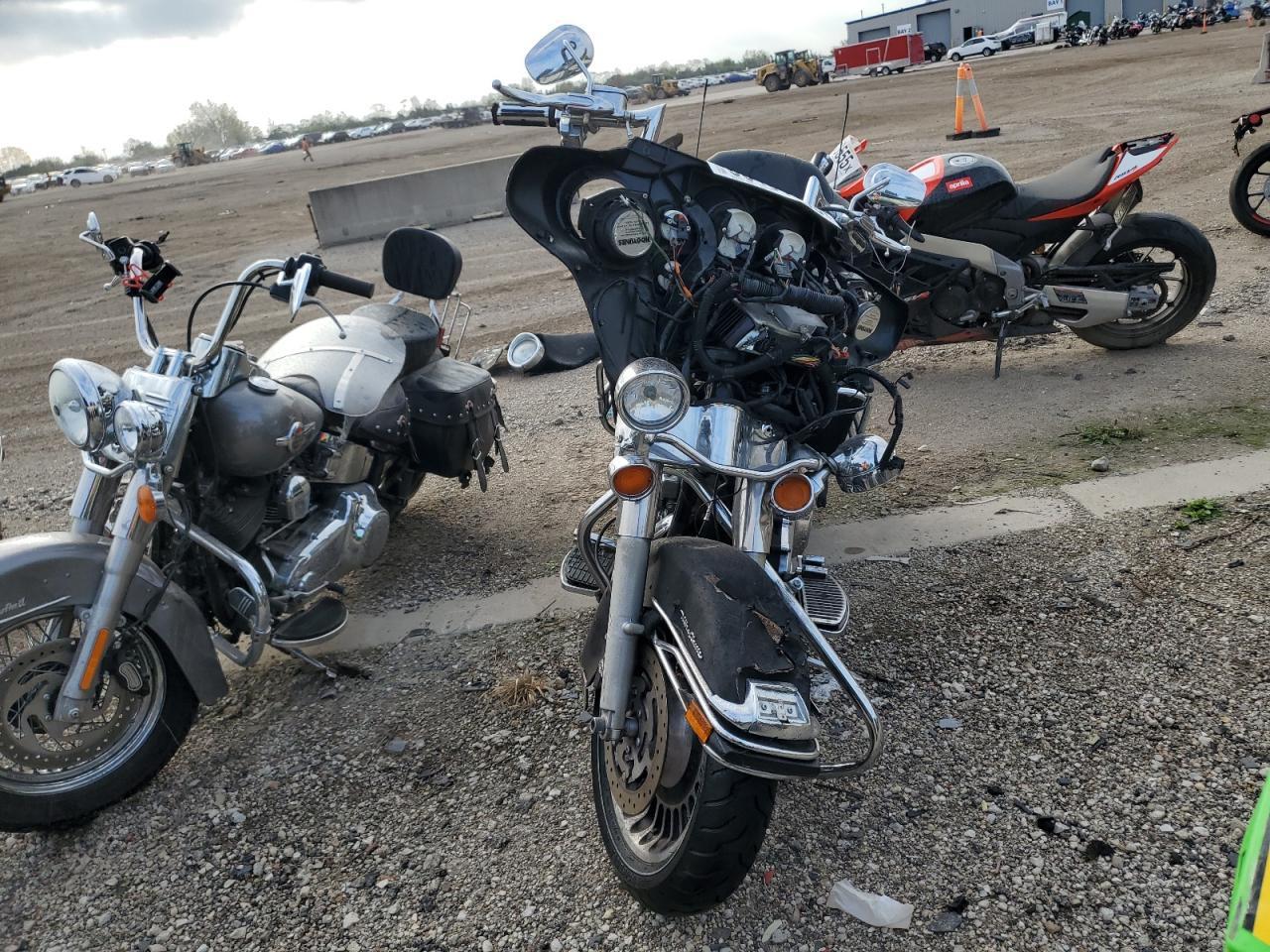 2009 Harley-Davidson Flhtcu - Фото 2