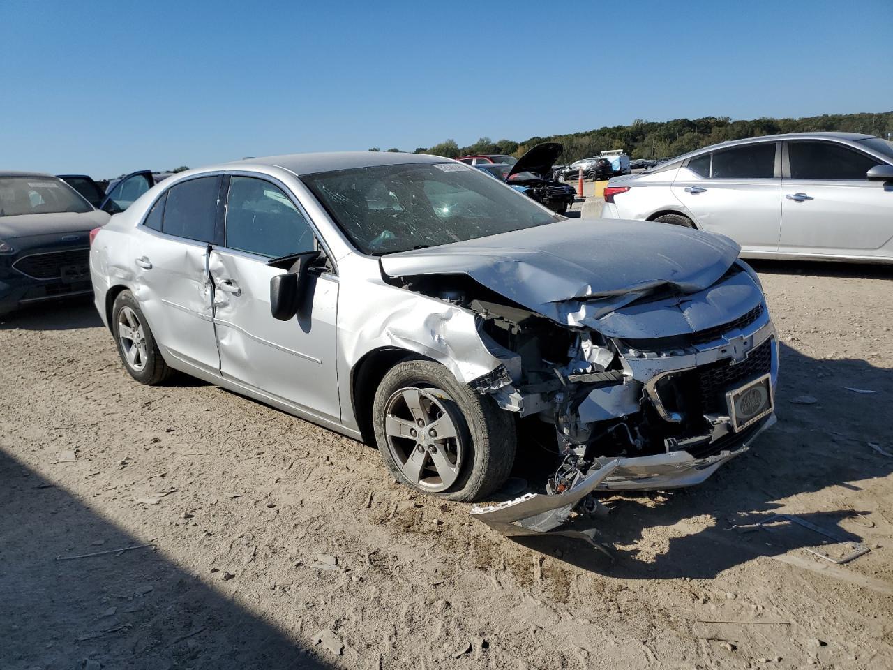 2015 Chevrolet Malibu Ls - Фото 4
