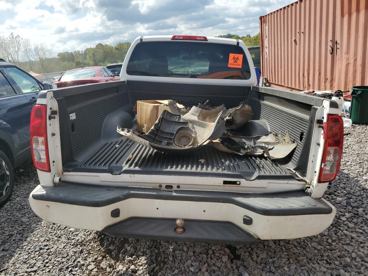 2018 Nissan Frontier S - Image 6