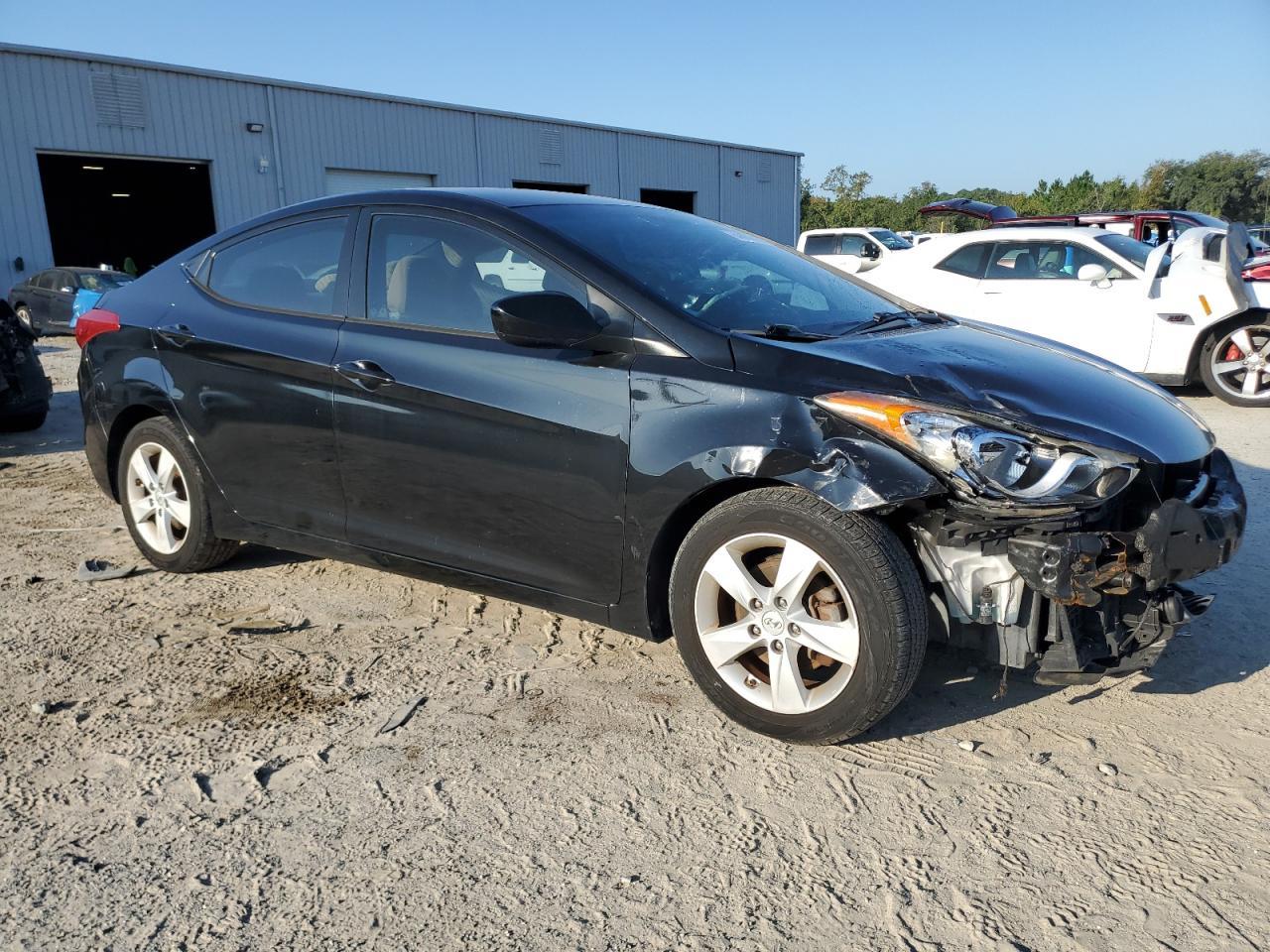2013 Hyundai Elantra Gls - Фото 4
