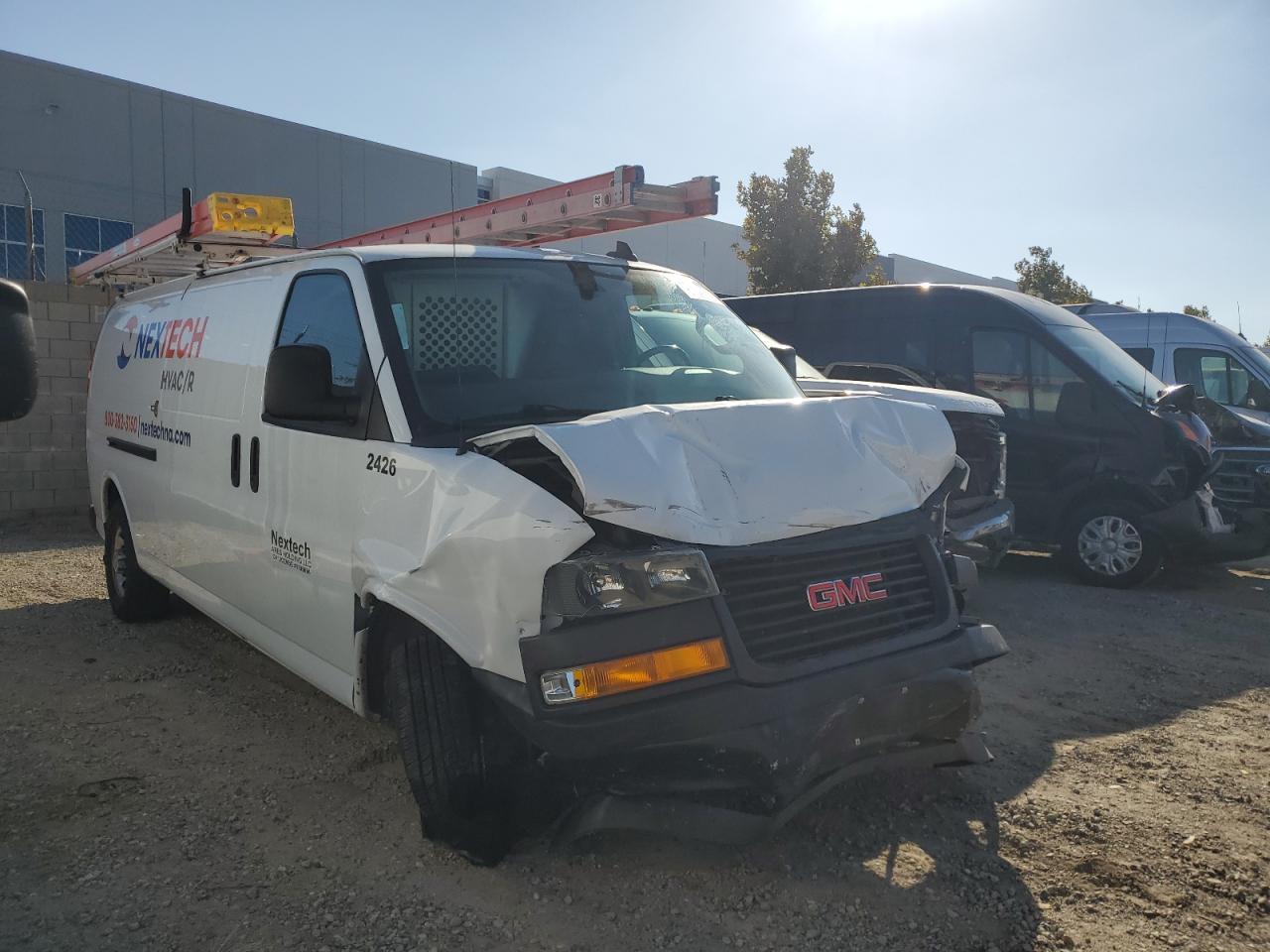2023 GMC Savana G2500 Utility / Service Van - Фото 4