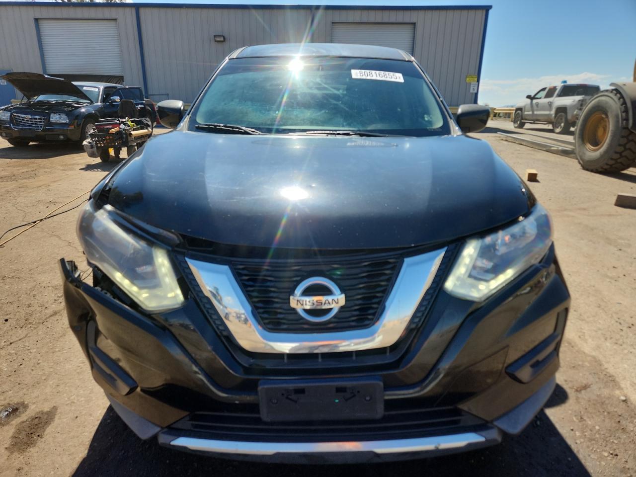 2017 Nissan Rogue - Image 5